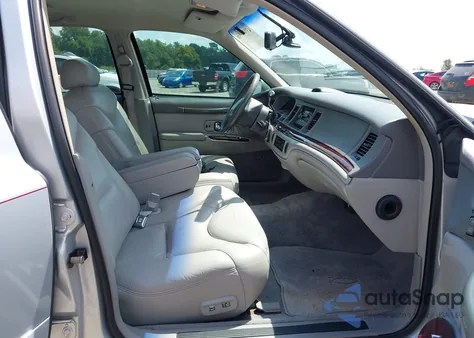 1997 Lincoln Town Car Cartier из США, поврежденный, VIN 1LNLM83W9VY629101